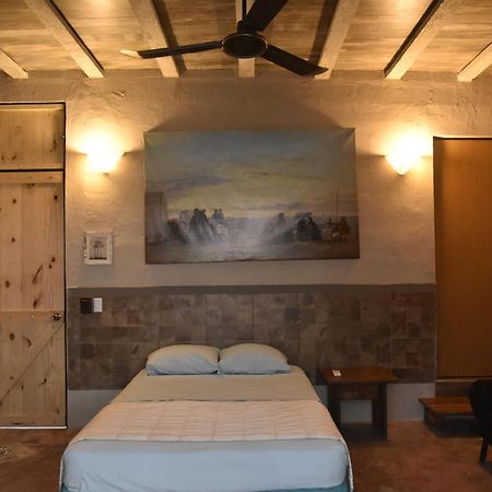 Habitacion Y Alberca Frente Al Mar Lerma Exterior photo